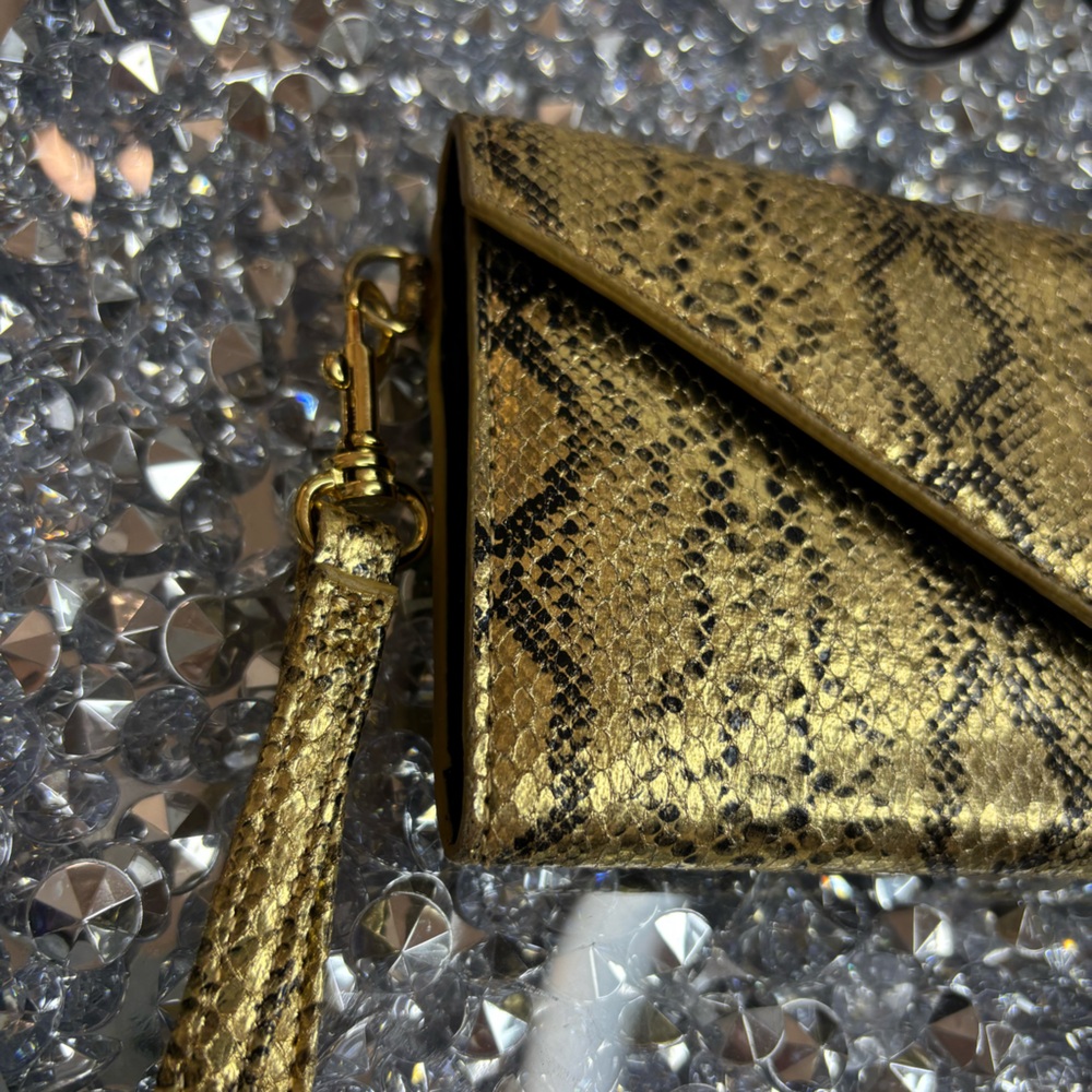 Marc by Marc Jacobs Alila Python clutch EUC - Picture 8 of 11
